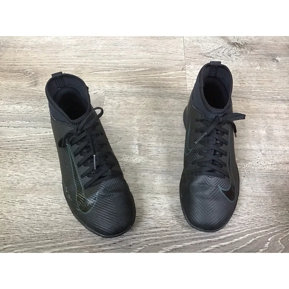 Nike Kids Mercurial Superfly 10 Club MG FQ8318-002 Black Soccer Cleats Size 5.5Y